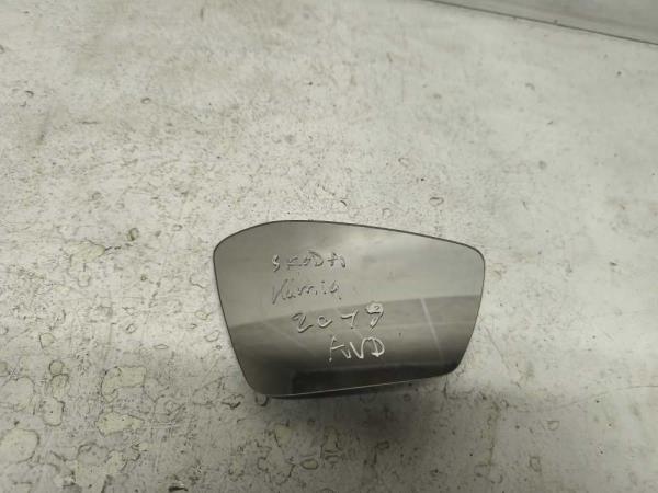 MIROIR DE RETROVISEUR DROIT SKODA - Vue 1